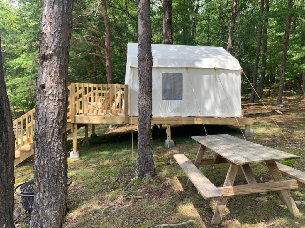 Tentrr Signature - Water'S Edge Campsite On Sunset Cove Pulaski Exterior foto